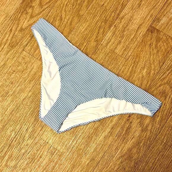 J. Crew Blue and White Hipster Bikini Bottom in Seersucker Size XXL - Picture 2 of 6